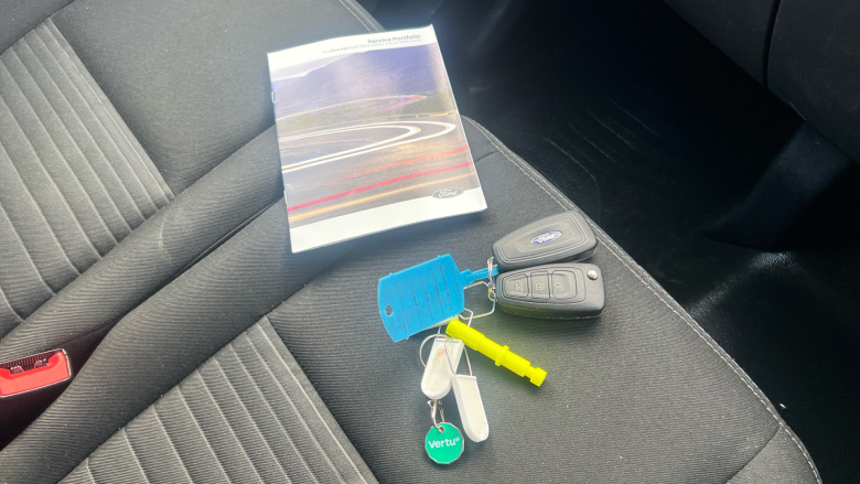 Ford Transit Custom 280 L1 Diesel Fwd 2.0 EcoBlue 130ps Low Roof Limited Van